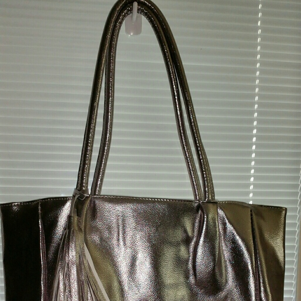 Purse - Picture 2 of 2